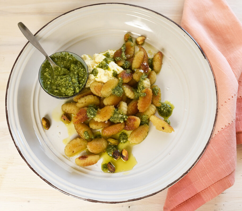 Basil Pesto Armanino Foodservice